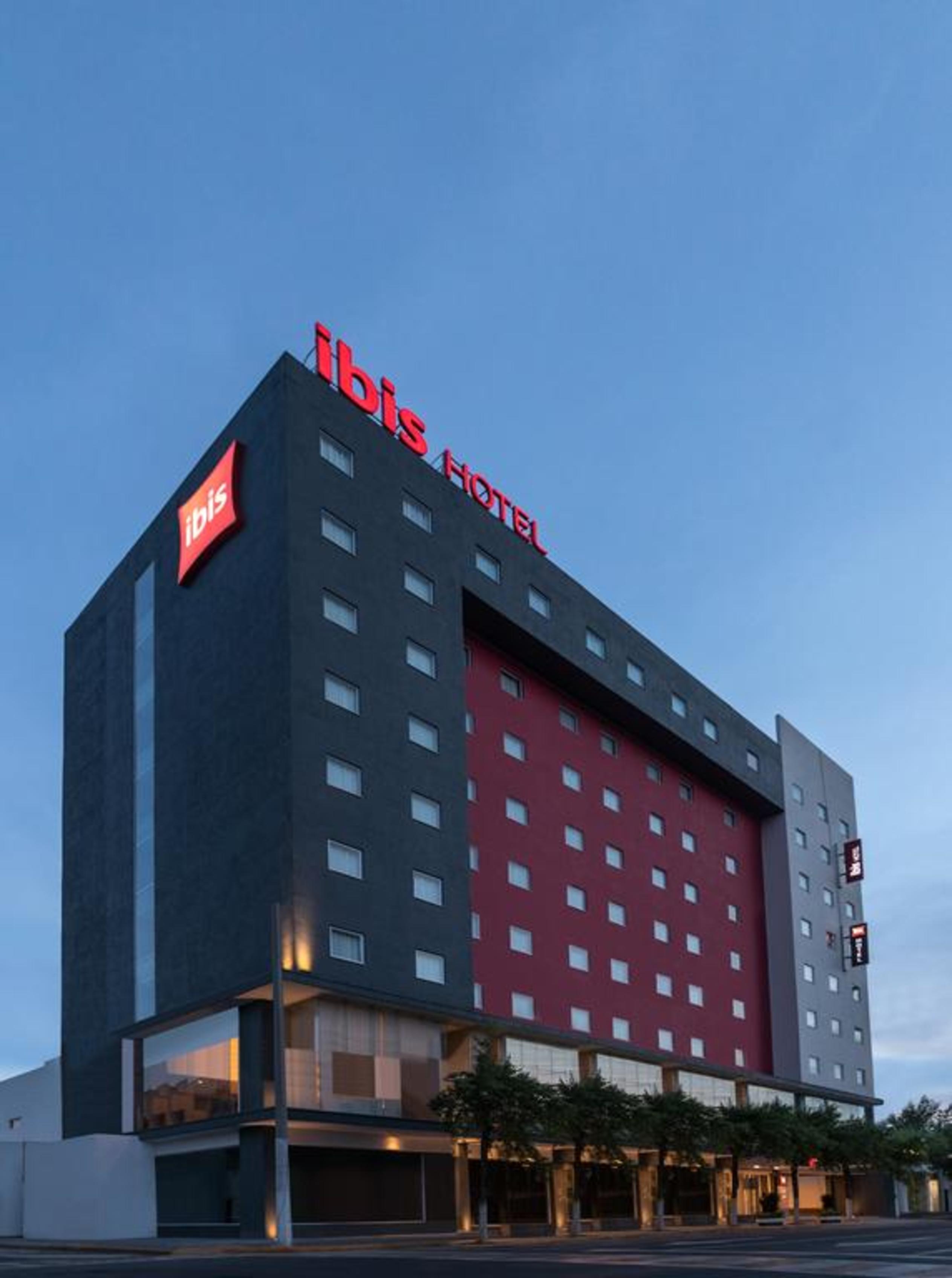 Ibis Mexico Tlalnepantla Hotel Tlalnepantla de Baz Buitenkant foto